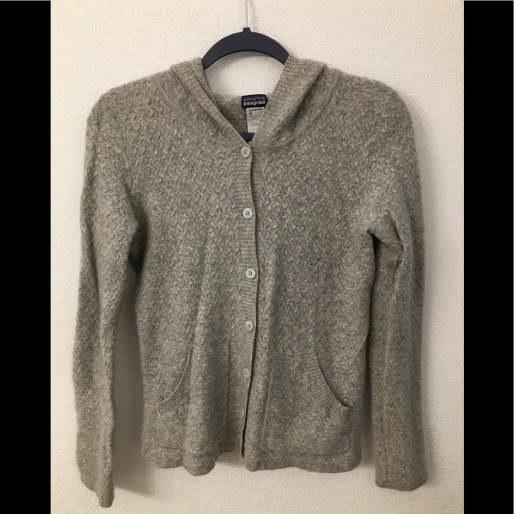 Patagonia women’s cashmere sweater size medium